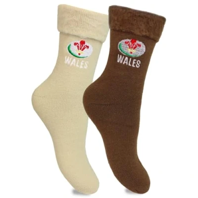 Image of Men&#039;s Wales Rugby Welsh Feathers Thermal Bed Socks (2 Pair Pack)