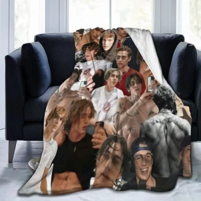 Image of YINGD Throw Blanket Vinnie Hacker Soft Flannel Blankets AllSeason Room Decoration Carpets Living Sofas for All Seasons