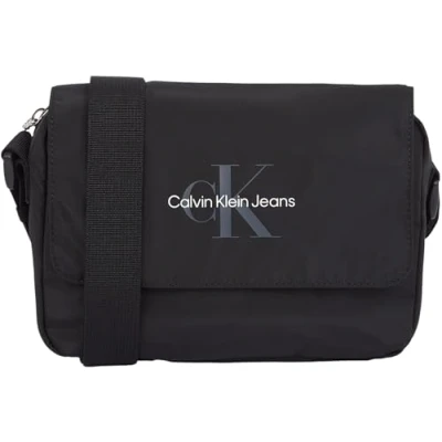 Image of Calvin Klein Jeans SPORT ESSENTIALS UT FLAP CB22 men&#039;s Shoulder Bag in Black