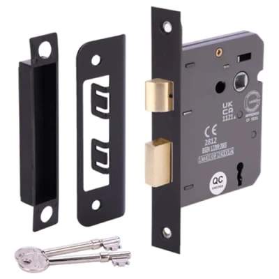 Image of HANDLEZONE® 65mm (2 1/2 inch) Black Matt 3 Lever Mortice Sashlock for Internal Timber Doors, Security Key Operated Lock, Reversible Latch, CE &amp; UKCA Approved Fire Rated
