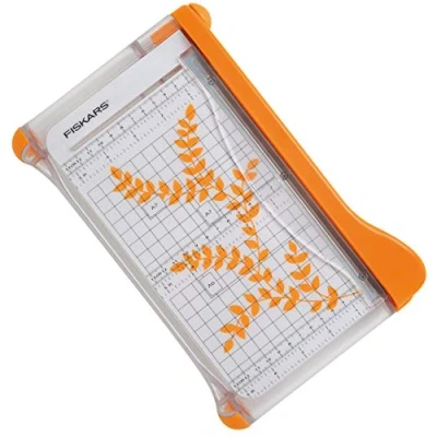 Image of Fiskars Mini Guillotine 22 cm A5, Lever type Paper Cutting Machine with Finger Protection, 1003922
