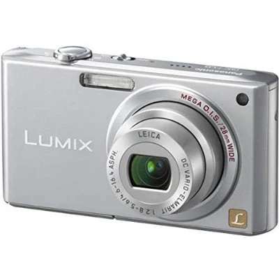 Image of Panasonic DMC FX33 EG S Digital Camera 8 Megapixel 3.6x Optical Zoom 6.4 cm (2.5 Inch) Display Image Stabiliser 28 mm Wide Angle Silver (Renewed)
