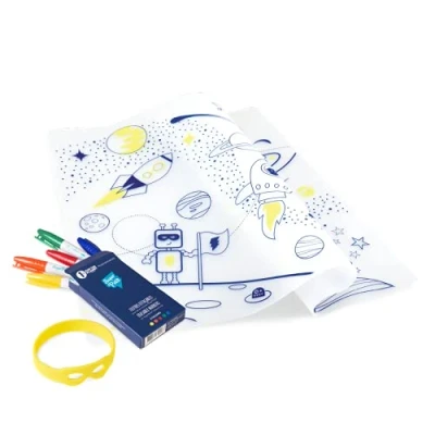 Image of SUPER PETIT Colouring Placemat Space 5 Felt Tip Pens &amp; Bracelet Included Easy to Clean Reusable Antibacterial from 3 Years