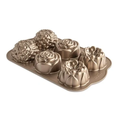 Image of Nordic Ware Floral Cakelet Pan