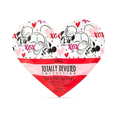 Image of Disney Mickey &amp; Minnie Mouse Sheet Face Masks Tear Share x2 MAD Beauty Valentine&#039;s Day Cute Gift for Couple, Hydrating Character Cosmetic Facial Raspberry Honey, Aloe vera Extract
