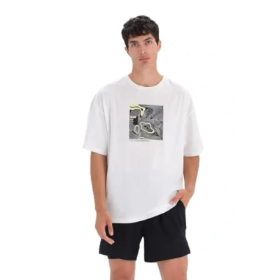 Image of Dagi Men&#039;s Short Sleeve Crew Neck Striped Regular T Shirt, White, M