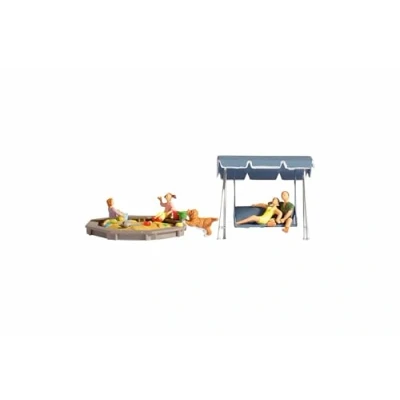 Image of Noch 36590 Parents and Children Landscape Modelling