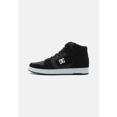 Image of DC Shoes Manteca 4 Unisex Hightop trainers, Size: 6.5, Black/white Leather and textile