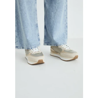 Image of Pepe Jeans Rusper Shine Trainers, Women&#039;s, Size: 4, Sand beige leather and imitation