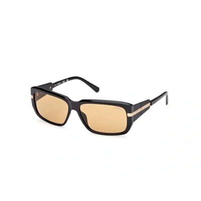 Image of Sunglasses Guess Gu00090 col. 01e Uomo Squadrata Nero