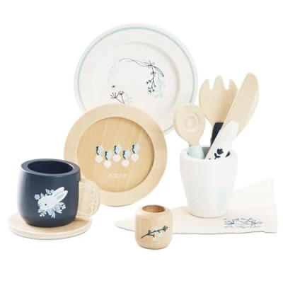 Image of Le Toy Van TV309 Wooden Cutlery Dining Set