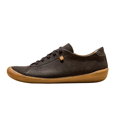 Image of El Naturalista PAWIKAN men&#039;s Shoes (Trainers) in Black