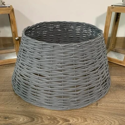 Image of Samuel ALEXANDER Natural Wicker Christmas Tree Skirt Choice of 3 Sizes (Dark Grey, Medium : 58cm x 26cm)