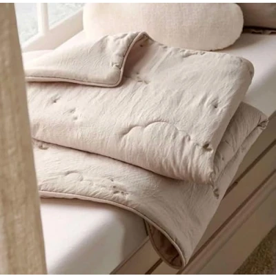 Image of Mamas &amp; Papas Nursery Bedding Cot/Cotbed Quilt Welcome to The World Duckling