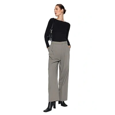 Image of Trendyol Women&#039;s Straight Long Sleeve Slim Blouse, Black, M