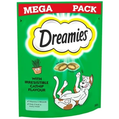 Image of Dreamies Mega Pack Cat Treats, Tasty Snacks with Delicious Catnip, 6 Pouches of 200 g
