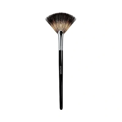 Image of T4B LUSSONI Pro 600 Professional Fan Makeup Brush