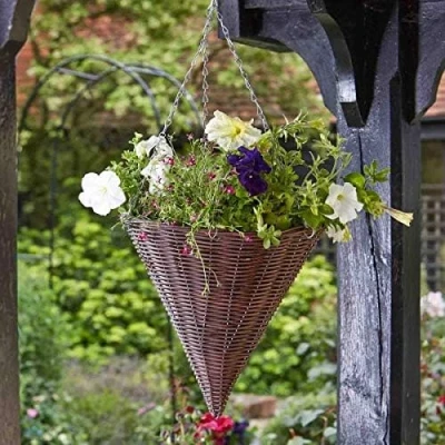 Image of Garden Mile Hanging Flower Basket Brown Rattan Effect Plant Holder Outdoor Pot Planter with Chain Wicker Pre Lined for Easy Planting (Chestnut Cone, 2)