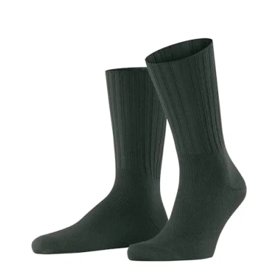 Image of FALKE Men&#039;s Nelson M So Wool Plain 1 Pair Socks, Green Forest 7474, 5.5 8