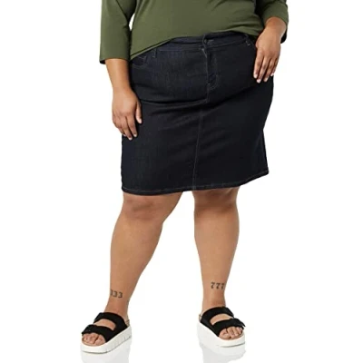Image of Amazon Essentials Women&#039;s Classic 5 Pocket Denim Skirt (Available in Plus Sizes), Rinse Wash, 32