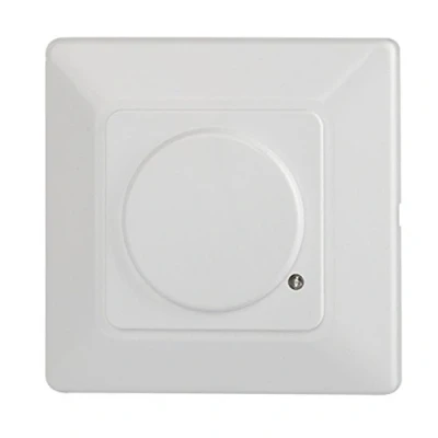 Image of Maclean MCE132 Microwave PIR Junction Box 5 15m Range180º IP20