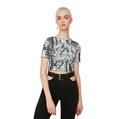 Image of Trendyol FeMan Young Slim fit Bodycon Crew Neck Knit Blouse