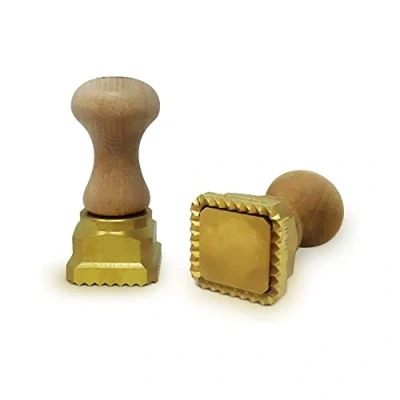 Image of La Gondola Homemade Ravioli Stamp Square Festooned 45x45mm Italian Pasta Making Tool for Home and Business Brass &amp; Natural Wood Easy to Use Cutter Made in Italy