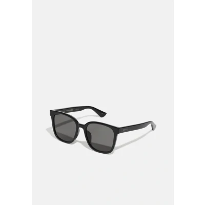 Image of Gucci Unisex Sunglasses, Size: 56, Black/smoke
