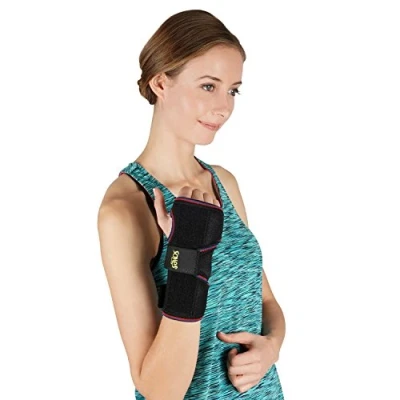 Image of SOLES Neoprene Wrist Brace &amp; Support Breathable Neoprene, Extreme Comfort One Size Fits All Both Wrists Soft, Flexible, Comfortable Reduces Pain and Prevents Injuries