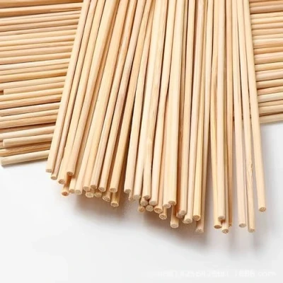 Image of 200PCS Wooden Sticks, 30cmx3mm Natural Round Craft Sticks Unfinished Wood Dowel Rods for DIY Art Projects Building Model Decorations