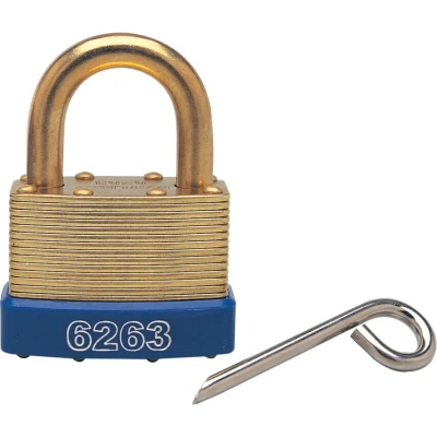 Image of Matlock 46 x 25mm Laminated Brass 4 No Combination Padlock