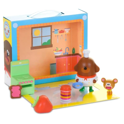 Image of Hey Duggee Toy, Kitchen Set with Play Figures, On The Go Figurine Set, Cardboard Themed Backdrop Cook Duggee. 3 Ways to Play! Perfect Toddler Toys or Travel toys.