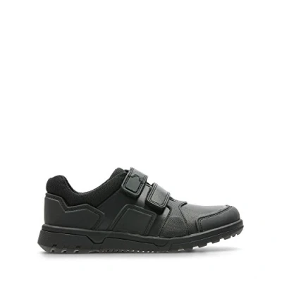Image of Clarks Blake Street men Low Top Sneakers, Black (Black Leather), 8 child UK (25.5 EU)