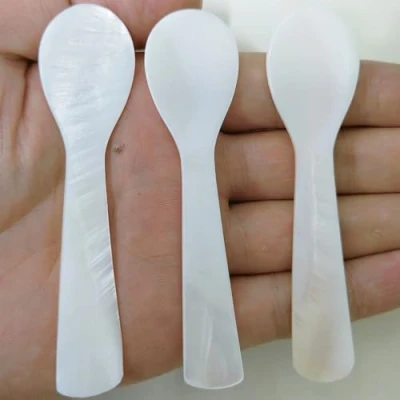 Image of Caviar Spoons Mother of Pearl Spoon Set with Gift Box Packaging Perfect for Serving Eggs and Dessert (3)