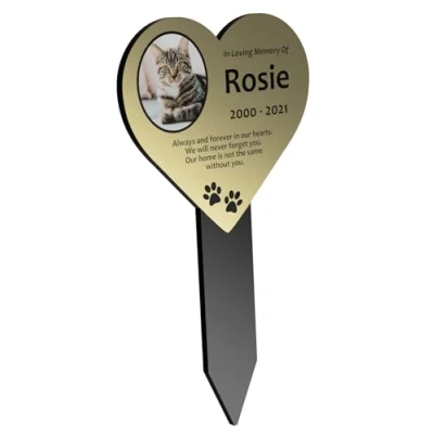 Image of NEW Personalised Pet Memorial, Heart Shaped Plaque &amp; Stake outdoor, decorative, grave marker (Gold)