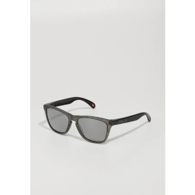 Image of Oakley Man OO9013 FROGSKINS 9013M0 Occhiali da sole O_matter Black Grey Squared Normal
