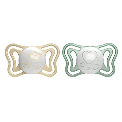 Image of Chicco PhysioForm Light Lumi 2 6 Months Silicone Teat Promotes Proper Mouth Development (Pack of 2) Neutral