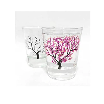 Image of APROFAMILY Emotional Korean Soju Glass Cup with Changing Cherry Blossom Color 4pcs Set Whiskey, tequila, sake, and other alcoholic beverages are available (SOJU(4PCS))