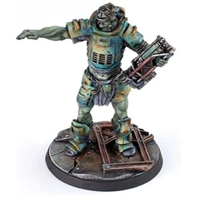 Image of Modiphius Entertainment Fallout Wasteland Warfare Super Mutants Fist &amp; Overlord Miniatures Set