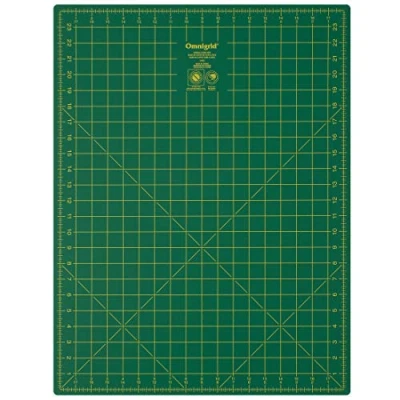 Image of Dritz Omnigrid Double Sided Mat Inches/Centimeters 18 inch x 24 inch, Green, 18&quot; 24&quot; 45cm 60cm