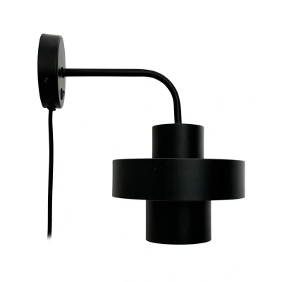 Image of Dyberg Larsen Stoke wall lamp, black, Ø 20 cm, metal