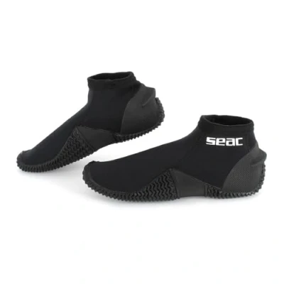 Image of SEAC Tropic, 2 mm neoprene diving boots with rigid sole and heel protection, black, XXS