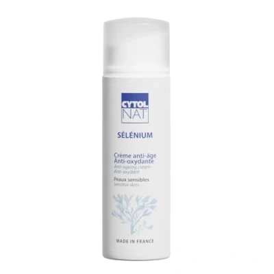 Image of CYTOLNAT Selenium Anti Ageing Oxidant Cream Moisturises, Repairs, Reduces the Appearance of Wrinkles and Fine Lines Sensitive Skin Face, Neck, Décolleté Natural Formula 50 ml