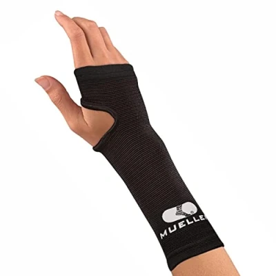 Image of MUELLER Elastic Wrist Support Regular,Black black