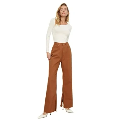 Image of Trendyol Women Normal Waist Wide Leg 90&#039;s Jeans Camels