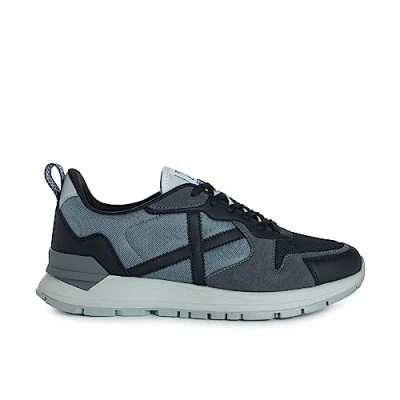 Image of Munich Men&#039;s Avenue Sneaker, Black/White, 5.5 UK