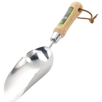 Image of Kew Gardens {Spear &amp; Jackson} Stainless Steel Scoop