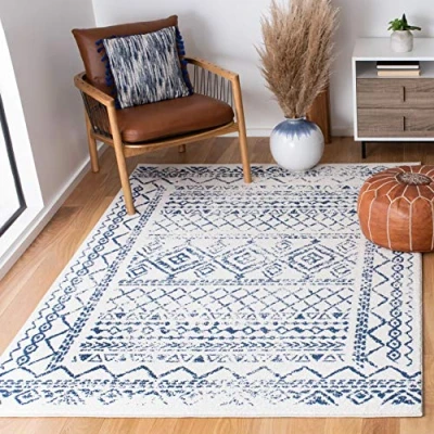 Image of SAFAVIEH Boho Chic Rug for Living Room, Dining Bedroom Tulum Collection, Short Pile, in Ivory and Navy, 122 X 183 cm