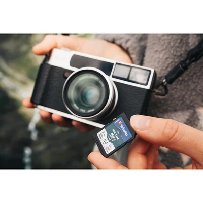 Image of Verbatim Pro 32 GB Flash SD Card