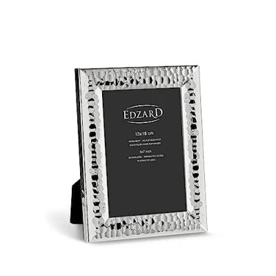 Image of Edzard Photo Frame Gubbio, 5x7 inch (13x18 cm), Silver Plated Picture Frame, Tarnish Protected